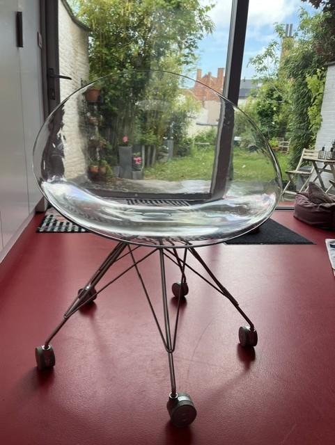 Kartell Ero S, Philippe Starck, Op Wietjes, Huis en Inrichting, Stoelen, Ophalen, Gebruikt, Overige kleuren, Vier