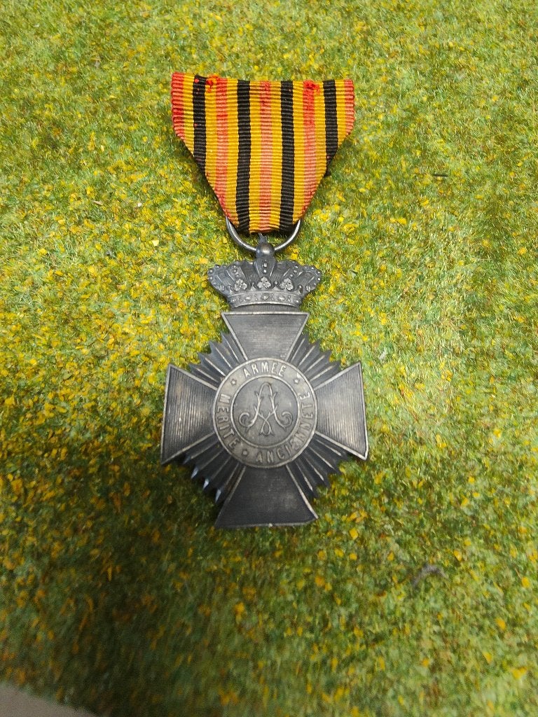 Médaille militaire pour ancienneté, Ophalen of Verzenden