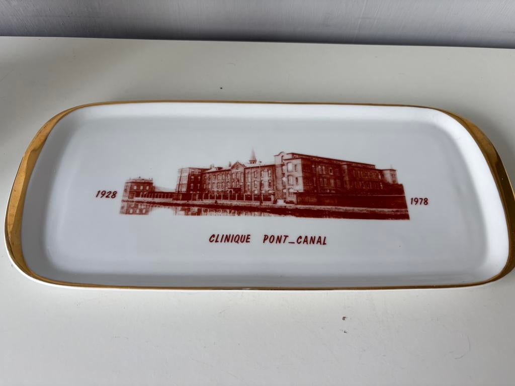 Céramique « CLINIQUE PONT CANAL » (LE VIEUX BEAU DOUR), Antiquités & Art, Antiquités | Céramique & Poterie, Enlèvement ou Envoi
