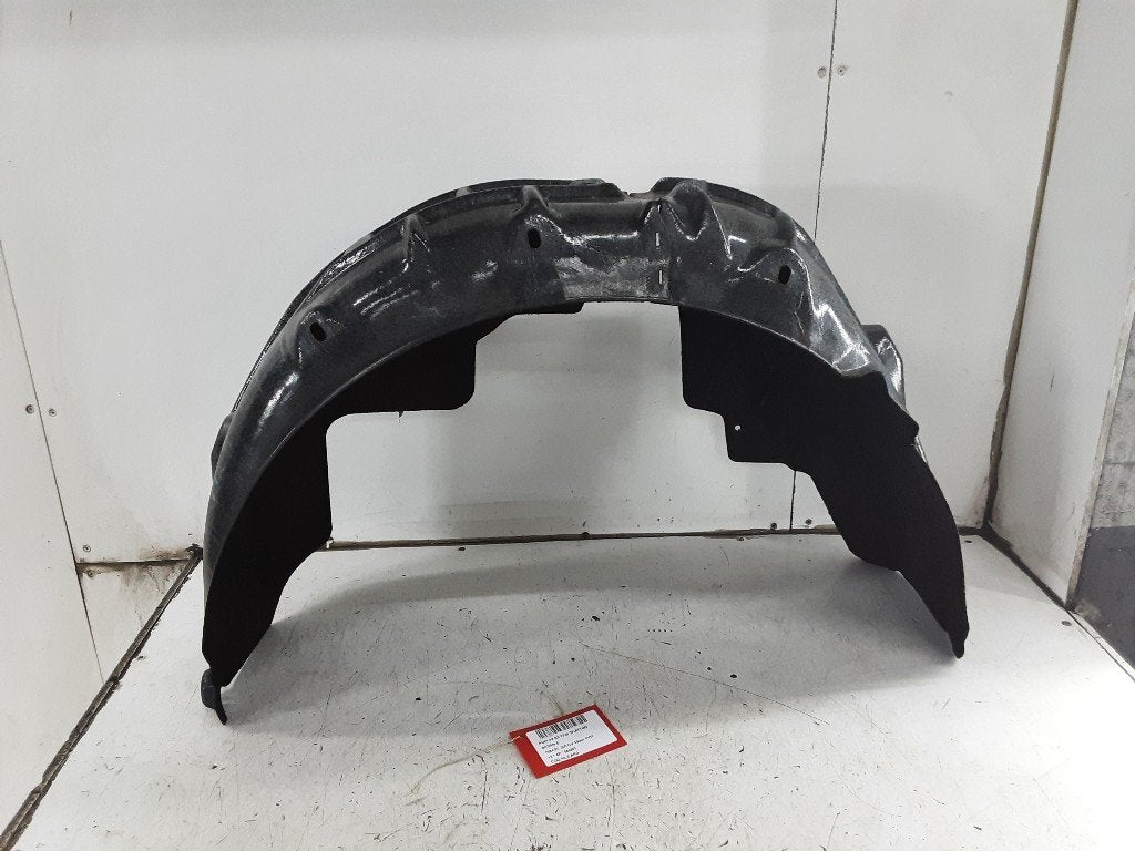 BINNENSPATSCHERM LINKS ACHTER Audi S3 Limousine (8VM / 8VS), Gebruikt, Mevr. I. Hauben, Audi, Spatbord