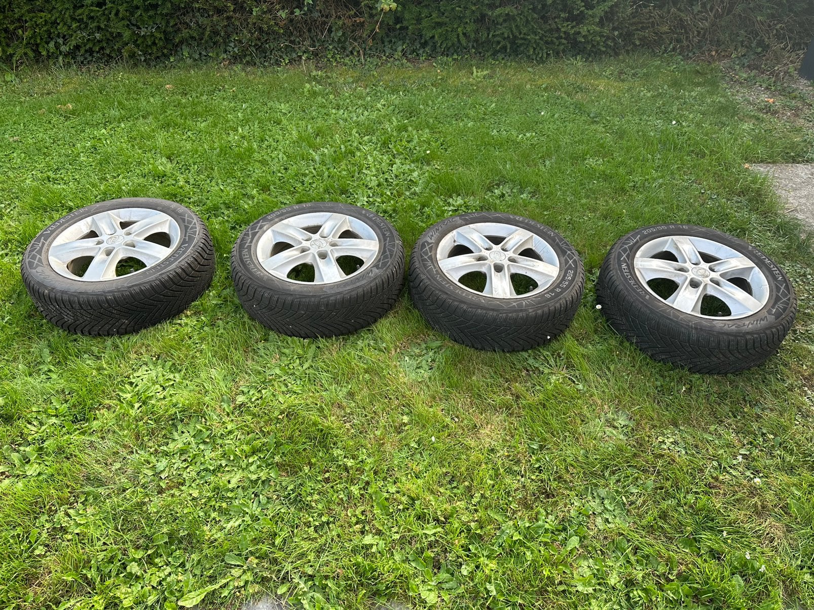 4 Roues et pneus hiver pour KIA Ceed, Pneus hiver, 16 pouces, Véhicule de tourisme, 205 mm