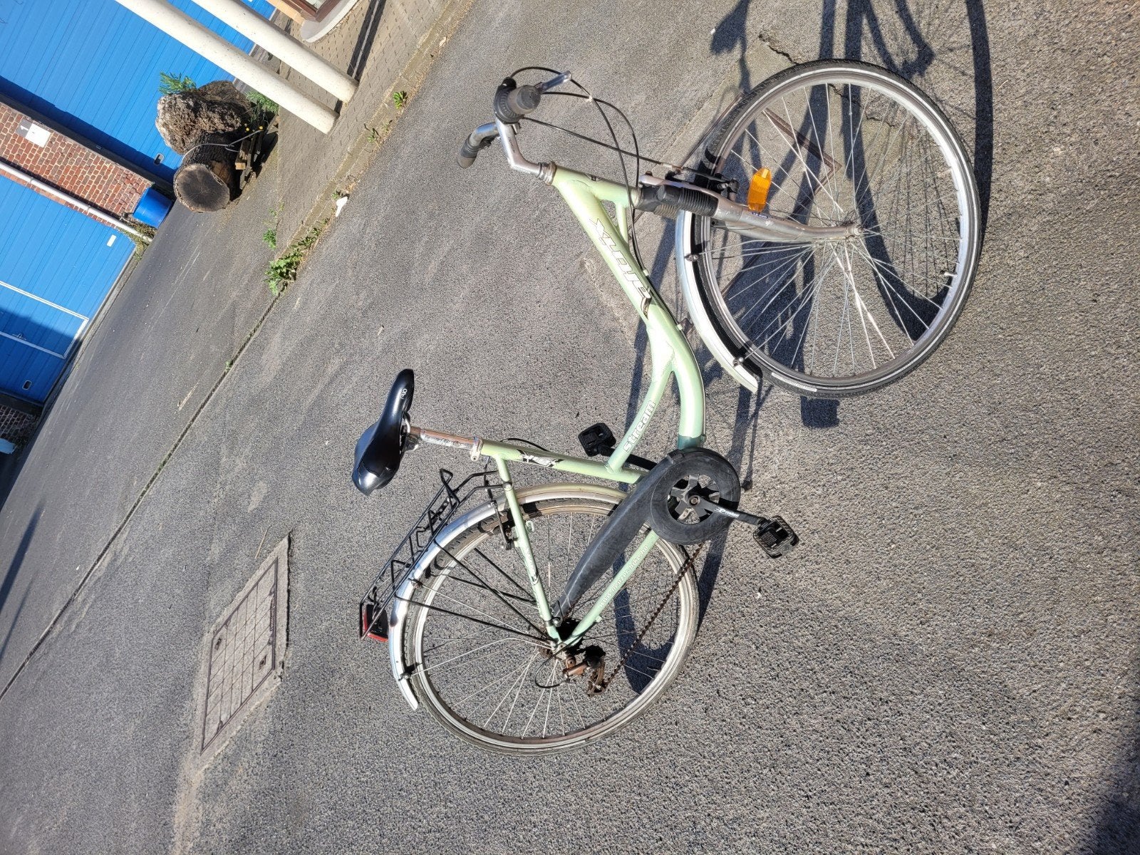 Damesfiets, Enlèvement
