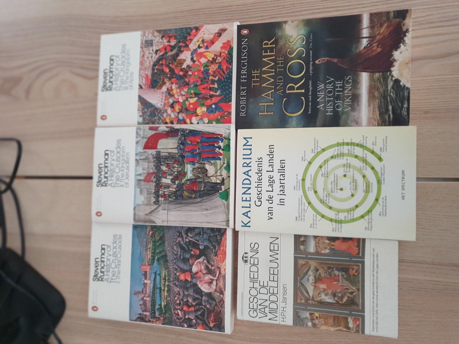 30 boeken geschiedenis algemeen + cursus O.U. cultuurwetens., Ophalen, Zo goed als nieuw