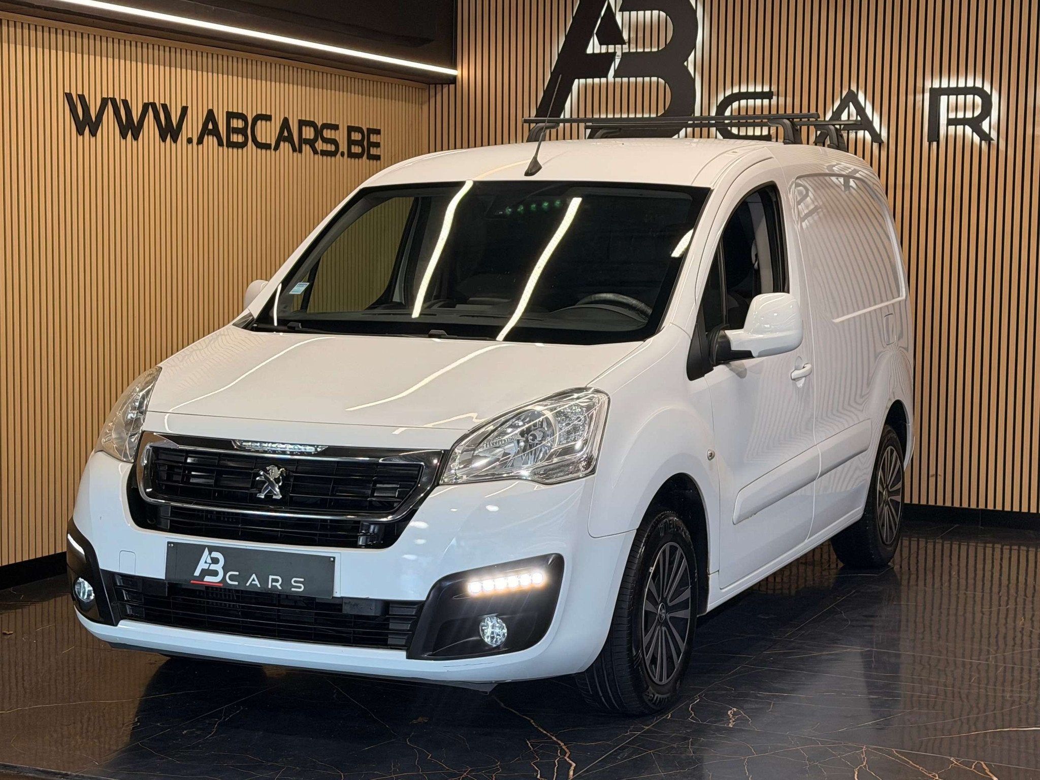Peugeot Partner 1.6 BlueHDi * GPS * GARANTIE 12 MOIS * UTILI, Achat, Euro 6, Entreprise, 3 places