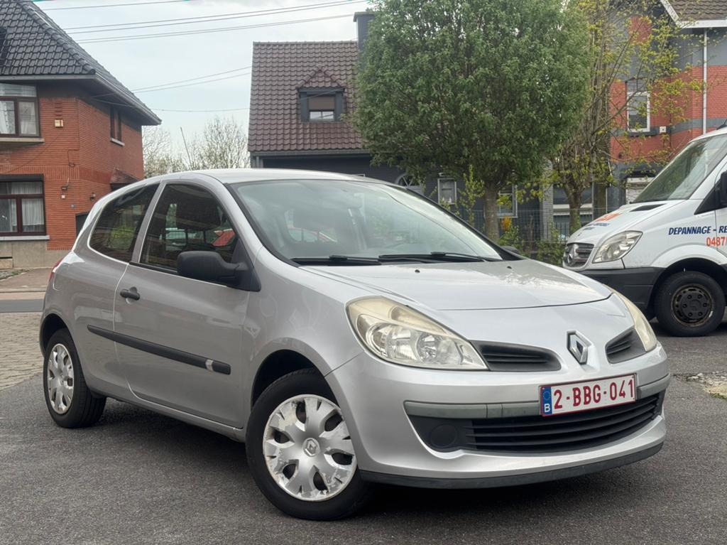 Renault Clio 1.2i, Autos, Achat, Vitres électriques, Particulier, Euro 4