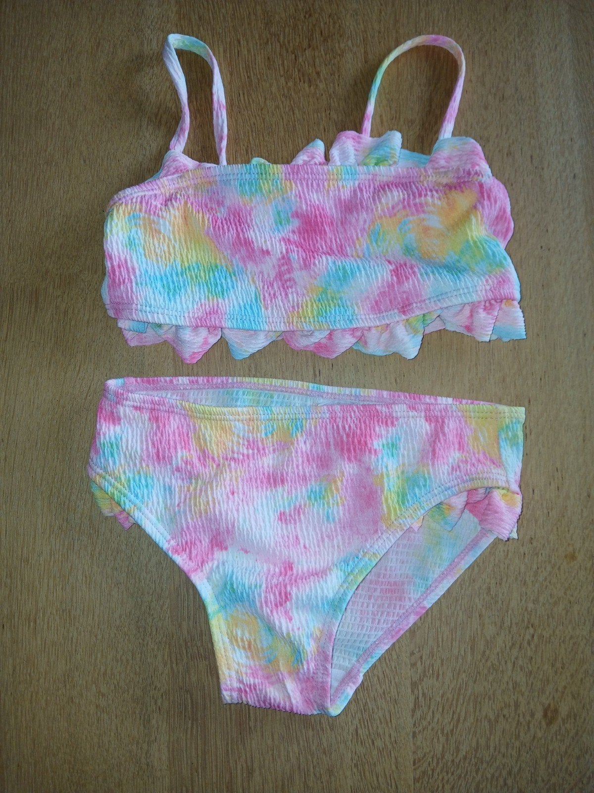 veelkleurige bikini - maat 8 jaar | Primark, Kinderen en Baby's, Kinderkleding | Kinder-zwemkleding, Bikiniset, Zo goed als nieuw