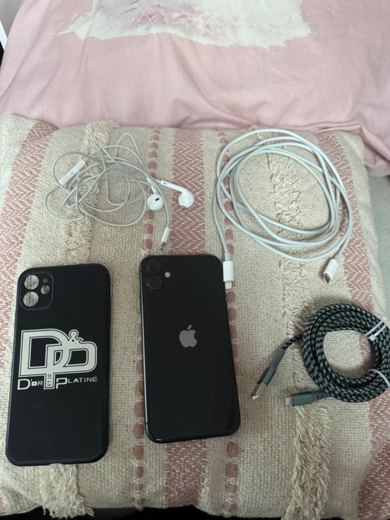 iphone 11 noir 128Go, Telecommunicatie, Mobiele telefoons | Apple iPhone, Zo goed als nieuw, 128 GB, Zonder abonnement, iPhone 11