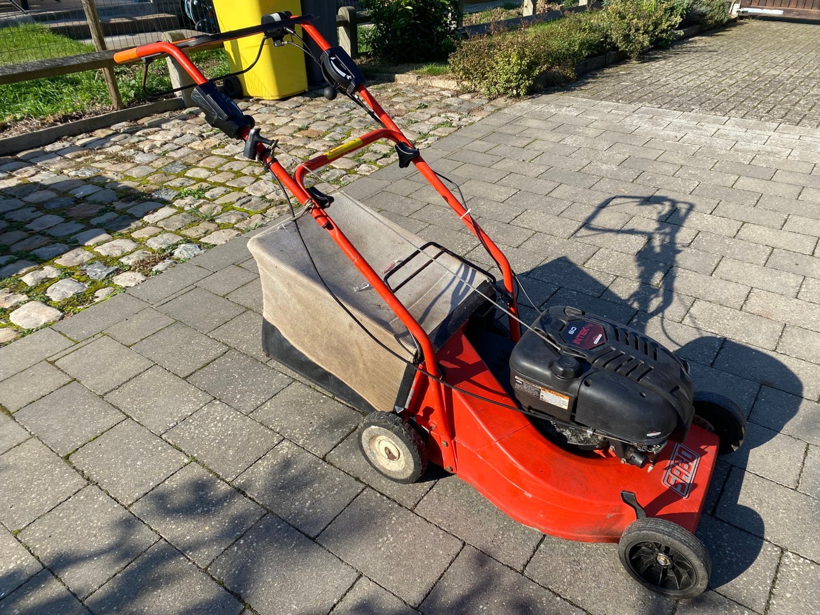 Sabo grasmaaier, zelftrekker, Tuin en Terras, Ophalen, Cirkelmaaier, Gebruikt, Opvangbak