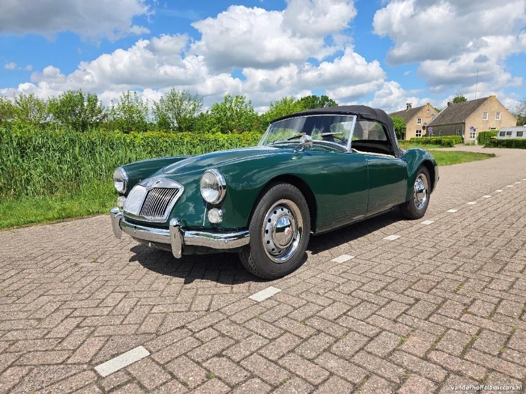 MGA 1600 Roadster Britisch racing green 1961, Achterwielaandrijving, Beige, Cabriolet, 1600 cc