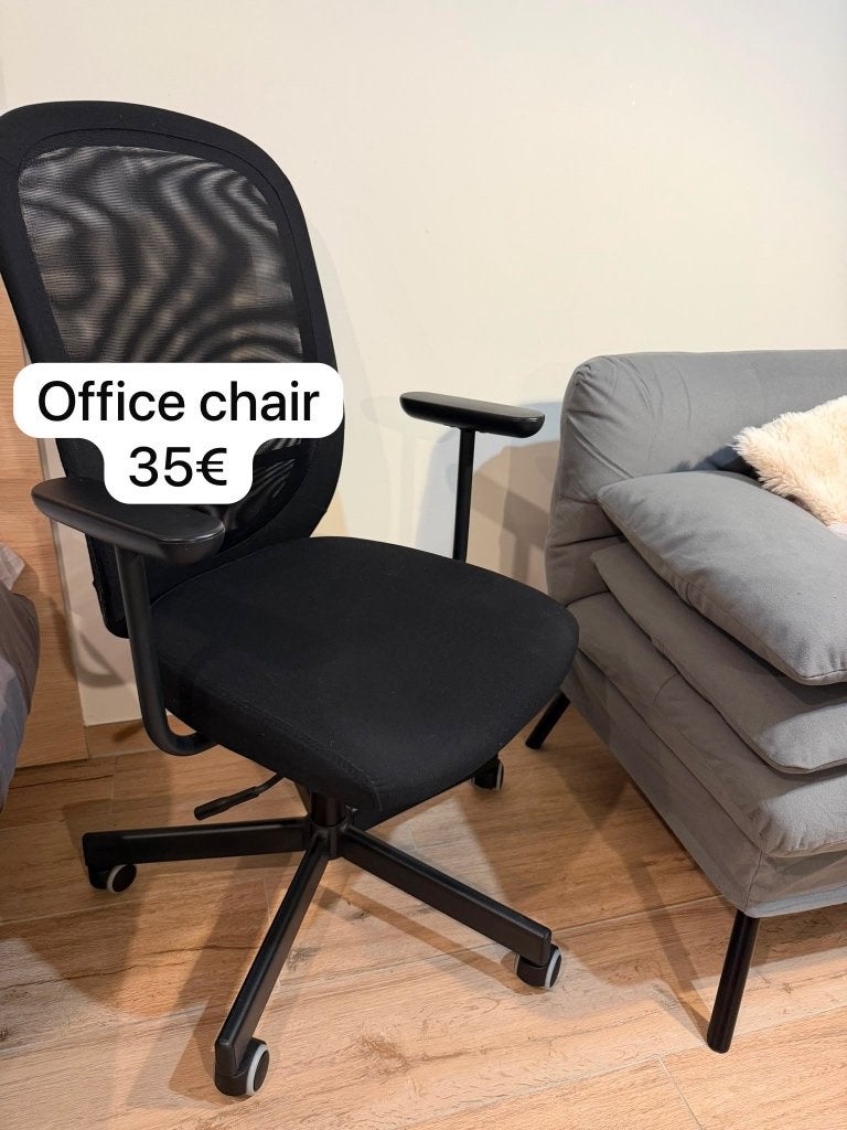 Ergonomic Office Chair – Valid till Thursday – €35, Ophalen, Zo goed als nieuw, Zwart, Bureaustoel