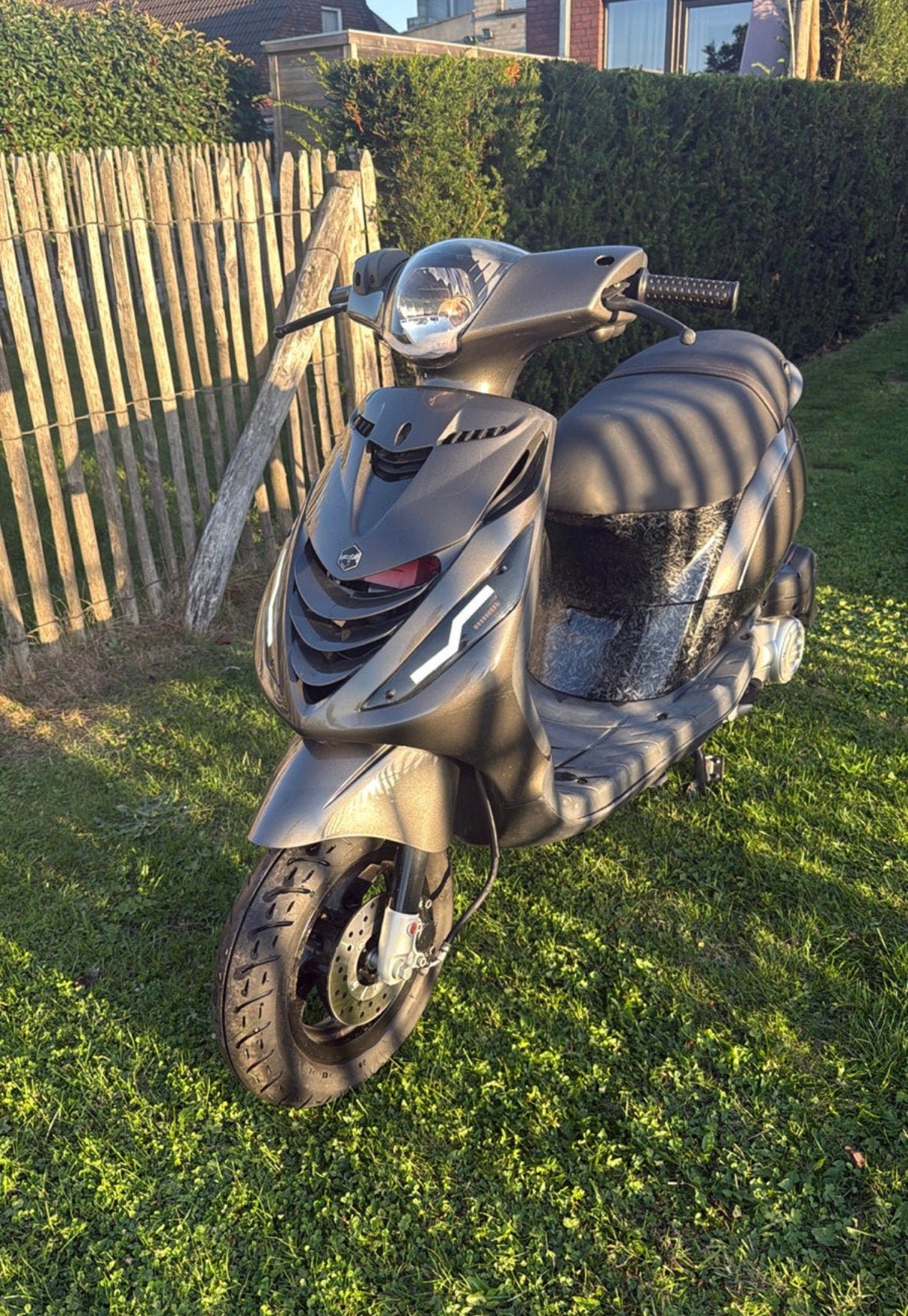 Piaggio zip a klasse, Fietsen en Brommers, Ophalen, Zo goed als nieuw, Zip