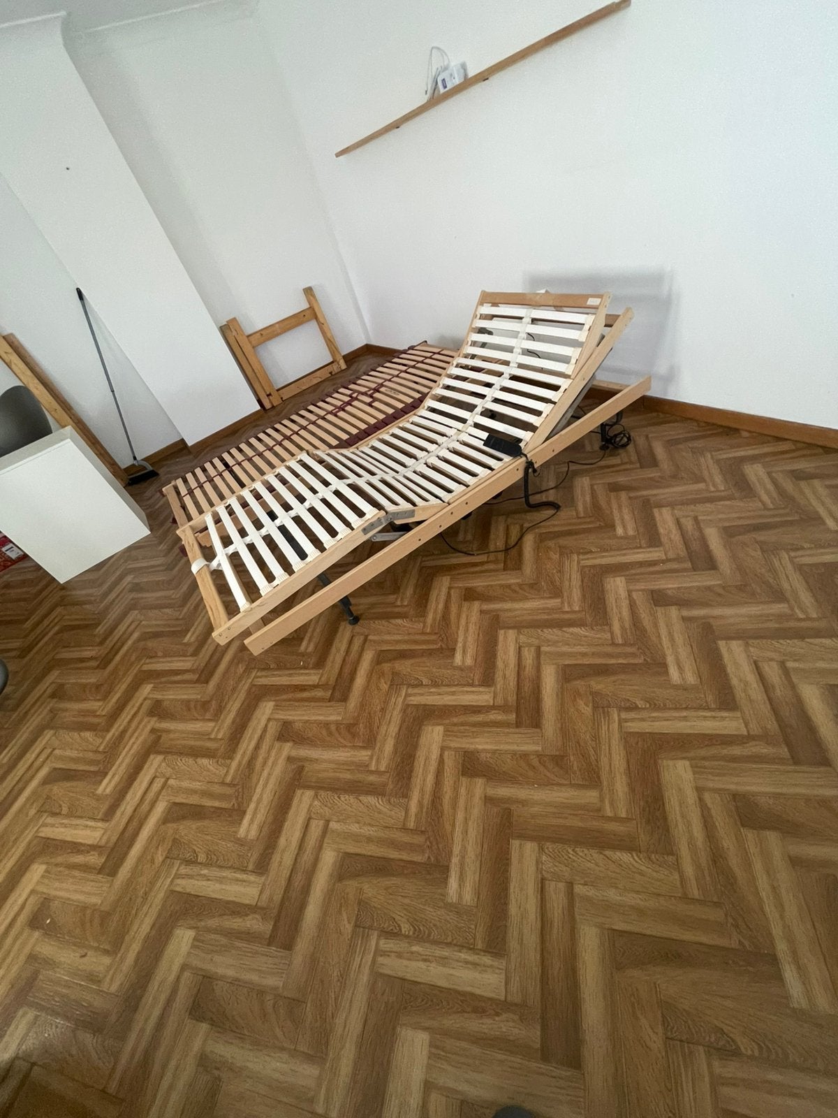 Verstelbare lattenbodems 2x 90x210cm, met onderstel, Huis en Inrichting, Slaapkamer | Bedden, Zo goed als nieuw, Tweepersoons