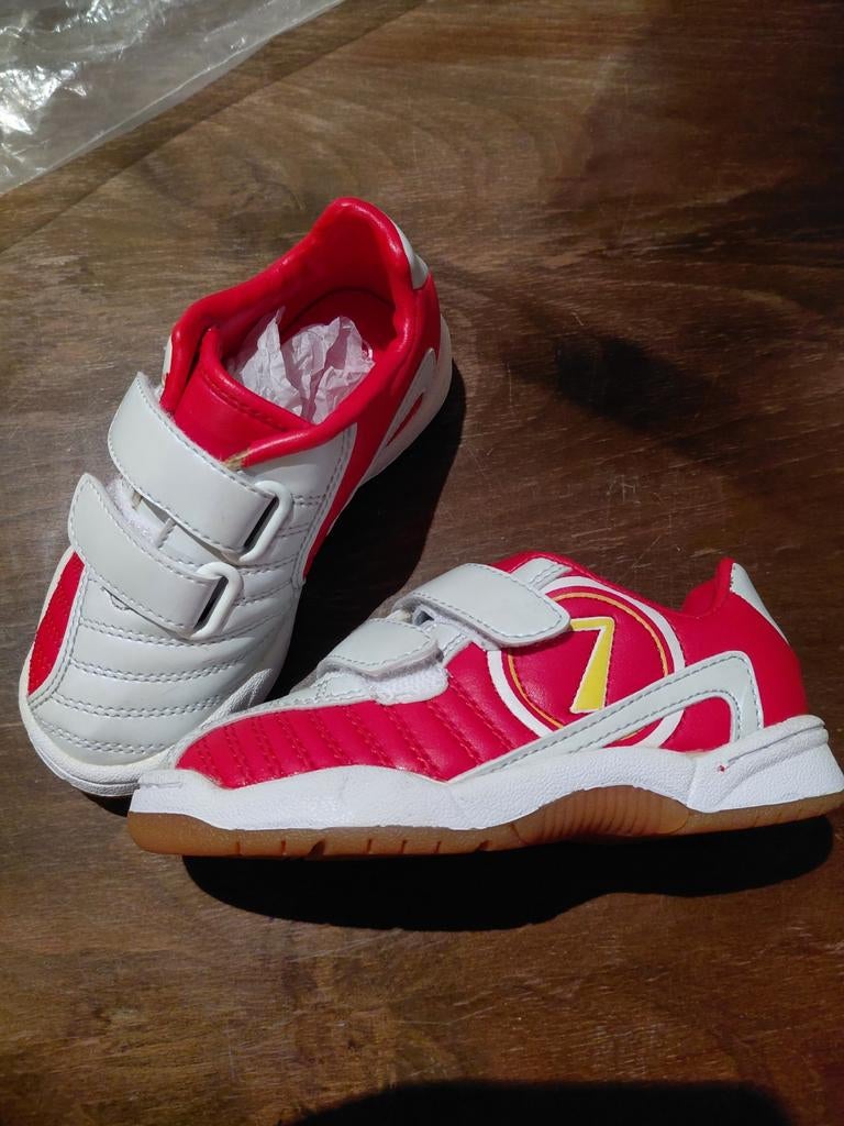 Chaussures neuves taille 24, Neuf, Garçon, Enlèvement ou Envoi, Chaussures
