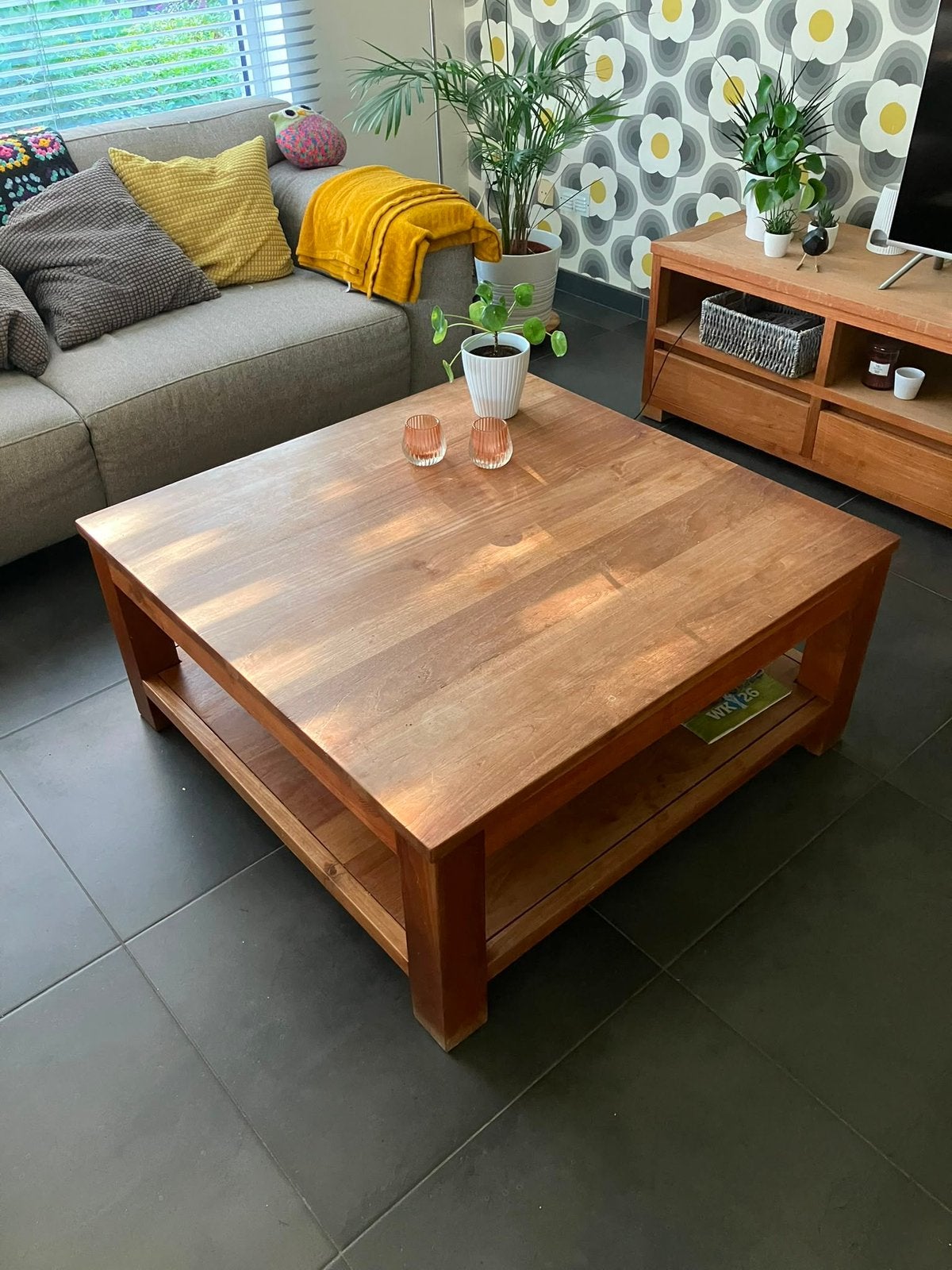 Salontafel teak 100 x 100 cm, Huis en Inrichting, Ophalen, Gebruikt, 50 tot 100 cm, 50 tot 100 cm