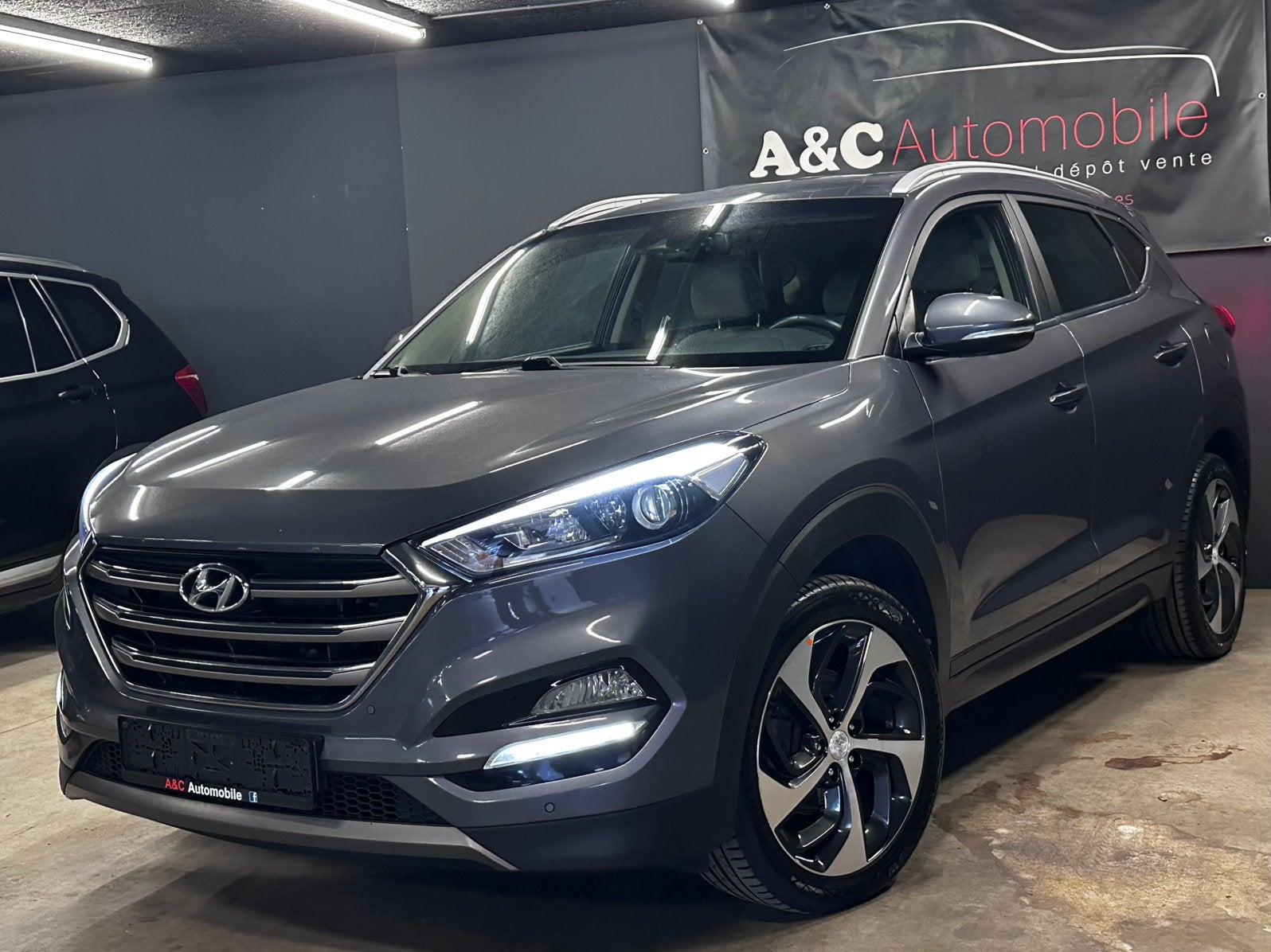 Hyundai Tucson 1.7diesel Euro6b, Autos, Hyundai, Entreprise, Tucson, Bluetooth, Diesel, Euro 6, SUV ou Tout-terrain, 5 portes