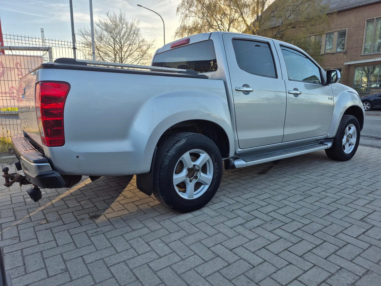 Isuzu D-max SLX pick-up full option 1ér pro (bj 2012), Auto's, Automaat, 4 deurs, Gebruikt, 4 cilinders