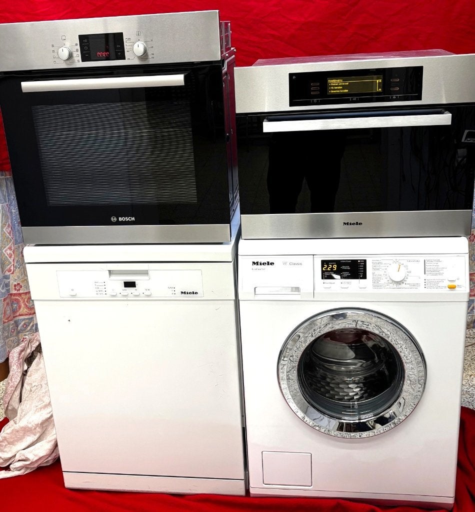 BOSCH inbouw oven met pyrolise reiniging, Encastré, Enlèvement, Air chaud, 60 cm ou plus