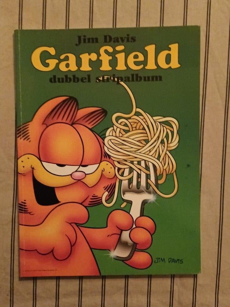 Garfield dubbelstripalbum, Boeken, Eén stripboek, Ophalen of Verzenden, Zo goed als nieuw