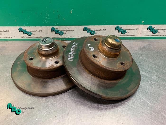 Roulement de roue arrière d'un Volkswagen Golf (Golf 91-), Volkswagen, -, 3 mois de garantie, Utilisé