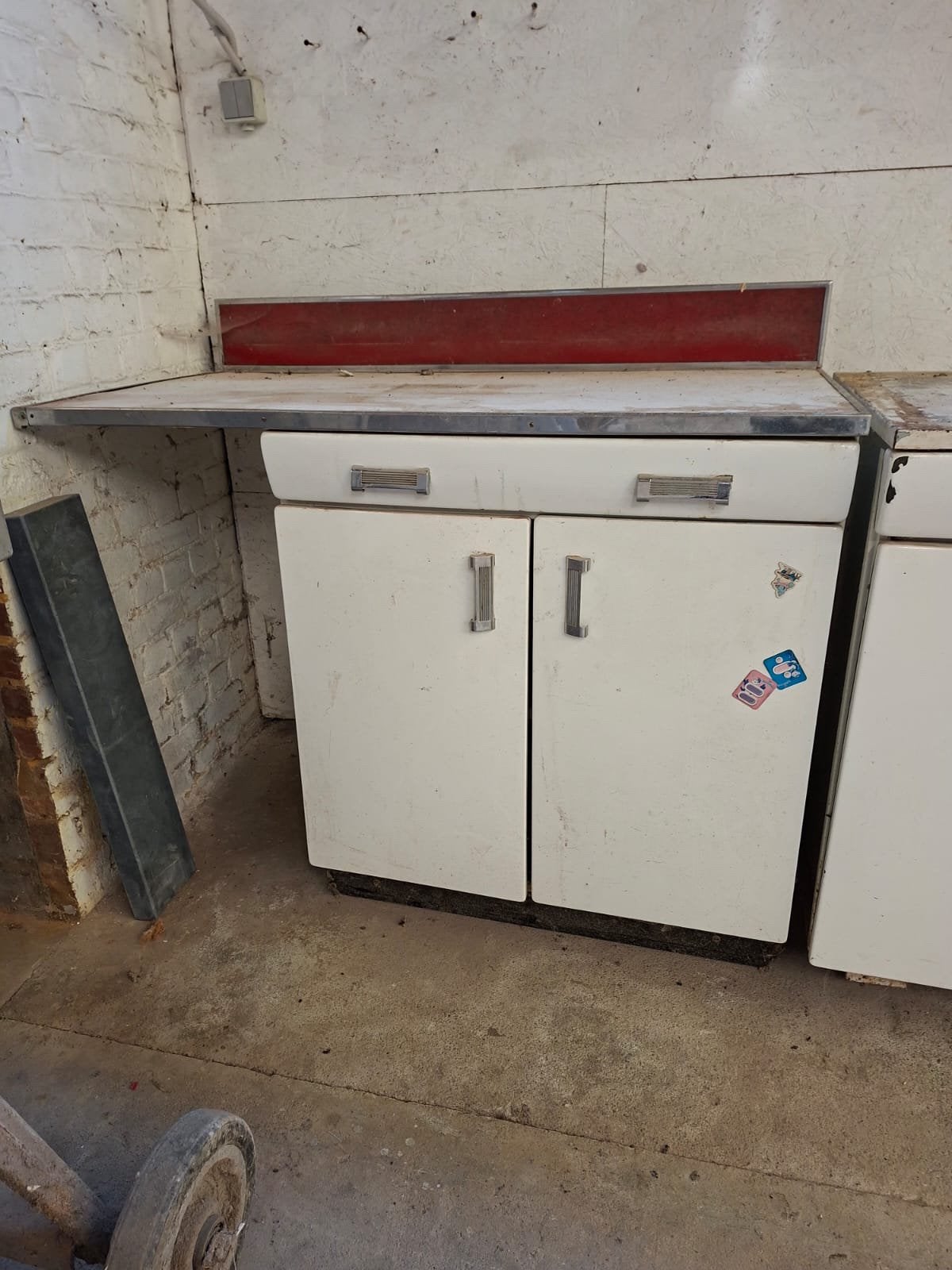 Vintage keukenkasten raymond Loewy, Ophalen