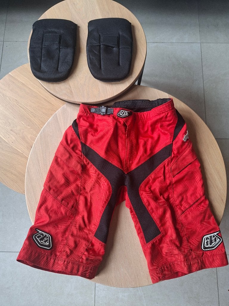 bike short Troy Lee Design MOTO, maat 32, Fietsen en Brommers, Ophalen of Verzenden, Gebruikt, M