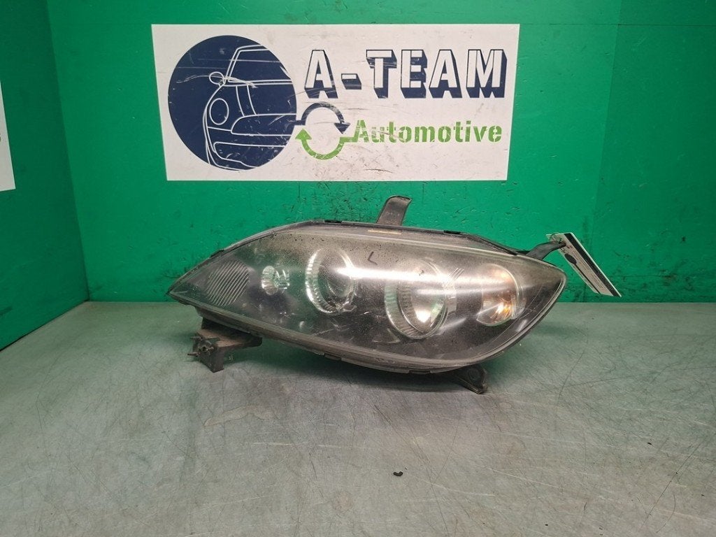KOPLAMP LINKS 2 (NB / NC / ND / NE) (|DG4051040|DG5251040|), Auto-onderdelen, Hitdorfer Straße 73
51371  Leverkusen, DE, Gebruikt