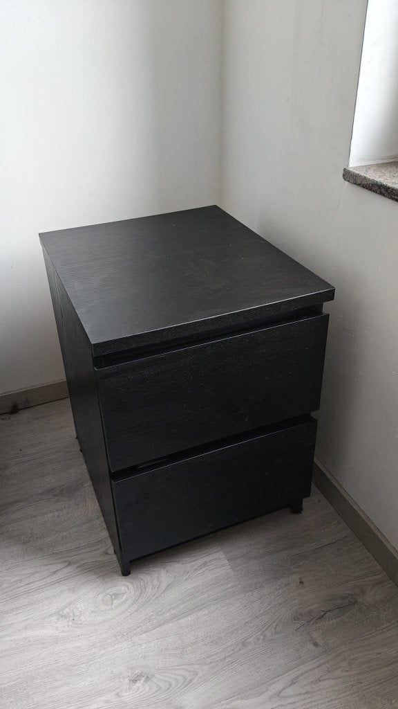 IKEA Malm ladekast nachtkastje zwart (x2), 25 à 50 cm, Enlèvement, Utilisé, 1 ou 2 tiroirs