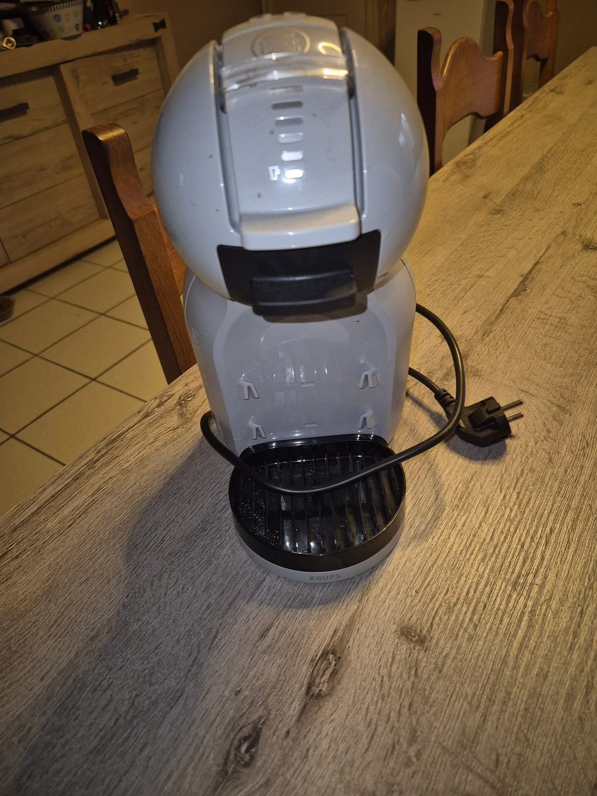 Dolce gusto, Ophalen, Koffiemachine, Zo goed als nieuw, Koffiepads en cups