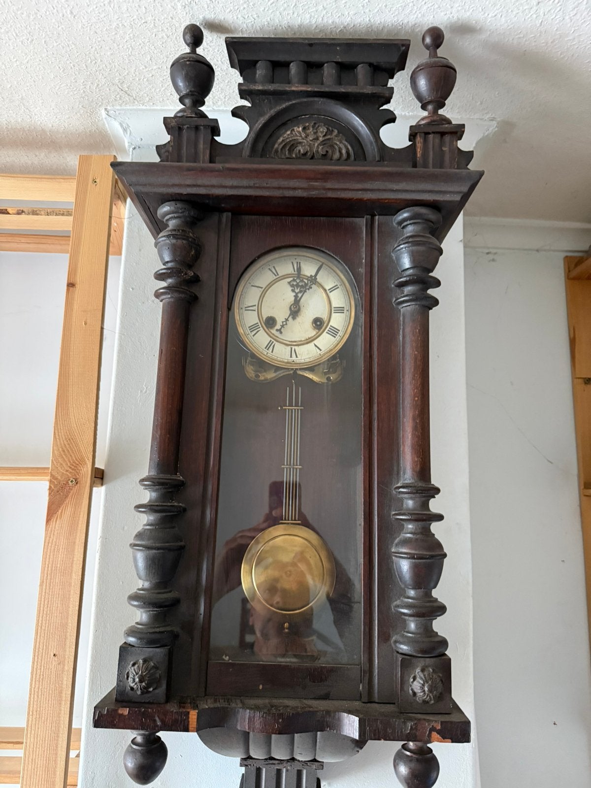 Horloge murale, Enlèvement