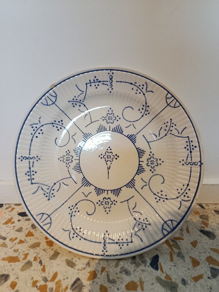 Boch La Louvière 2 assiettes plates 54'-58', Enlèvement