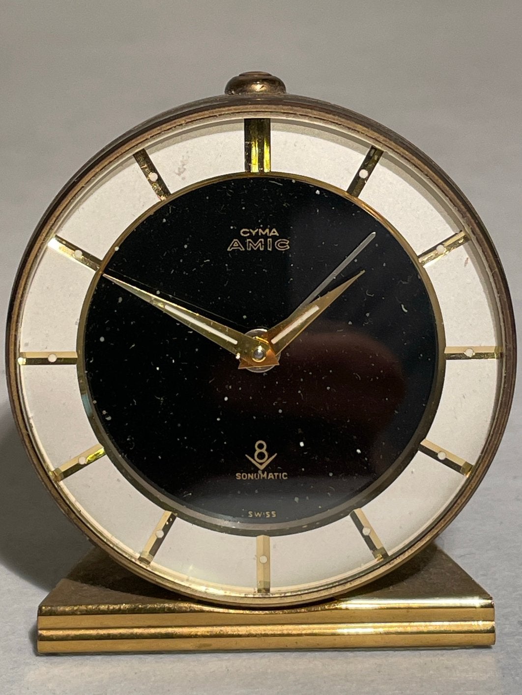 Vintage Cyma Amic Sonomatic Zwitserse bureauklok, Antiek en Kunst, Ophalen