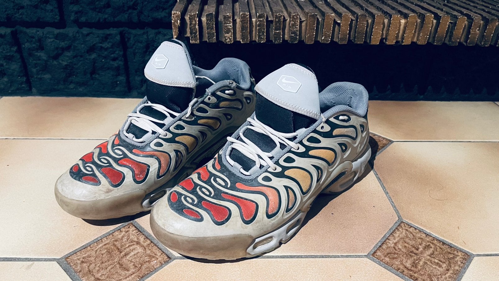 Paire nike tn, Autres couleurs, Enlèvement, Porté, Baskets