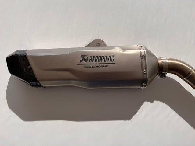 Uitlaat Akrapovic BMW f800GS 2024+, Motoren, Ophalen, Gebruikt
