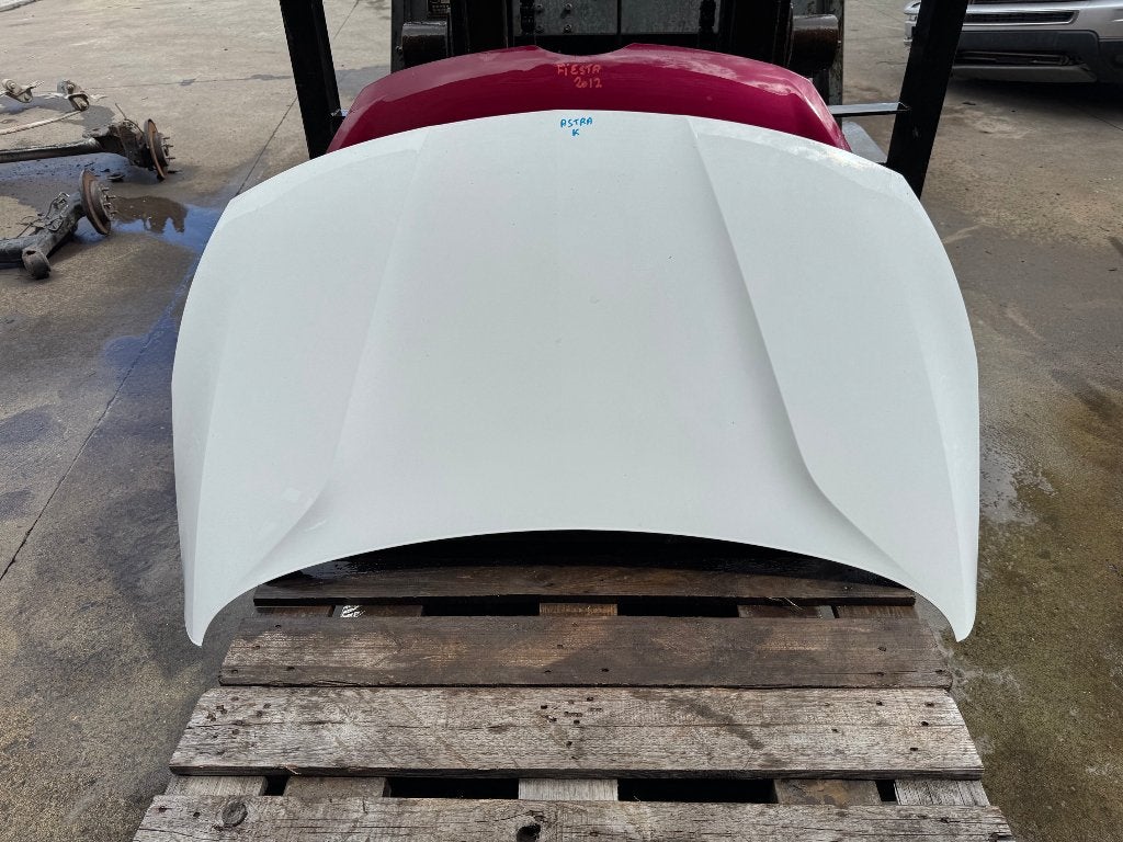 Capot Opel Astra K, Opel, Enlèvement, Utilisé, Capot moteur