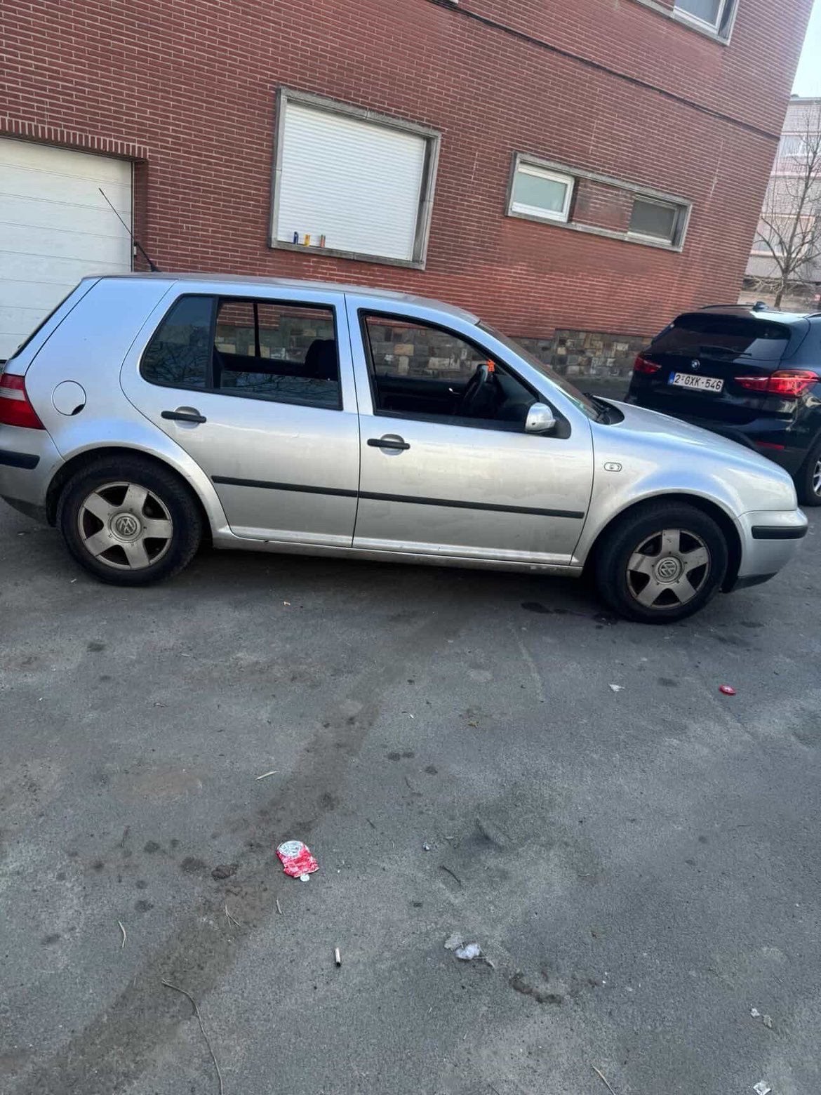 GOLF 4  900€ papier  rose, Enlèvement