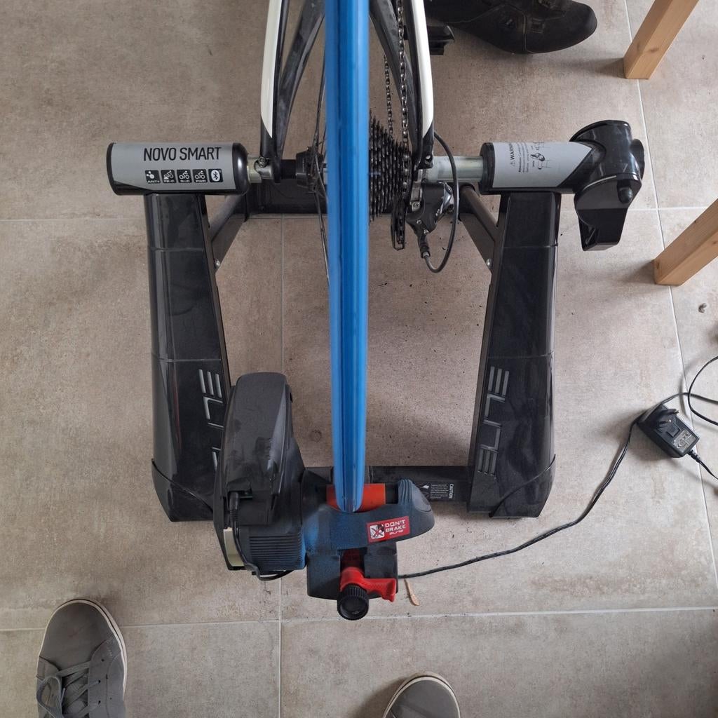 Elite Novo Smart fietstrainer, Fietsen en Brommers, Ophalen