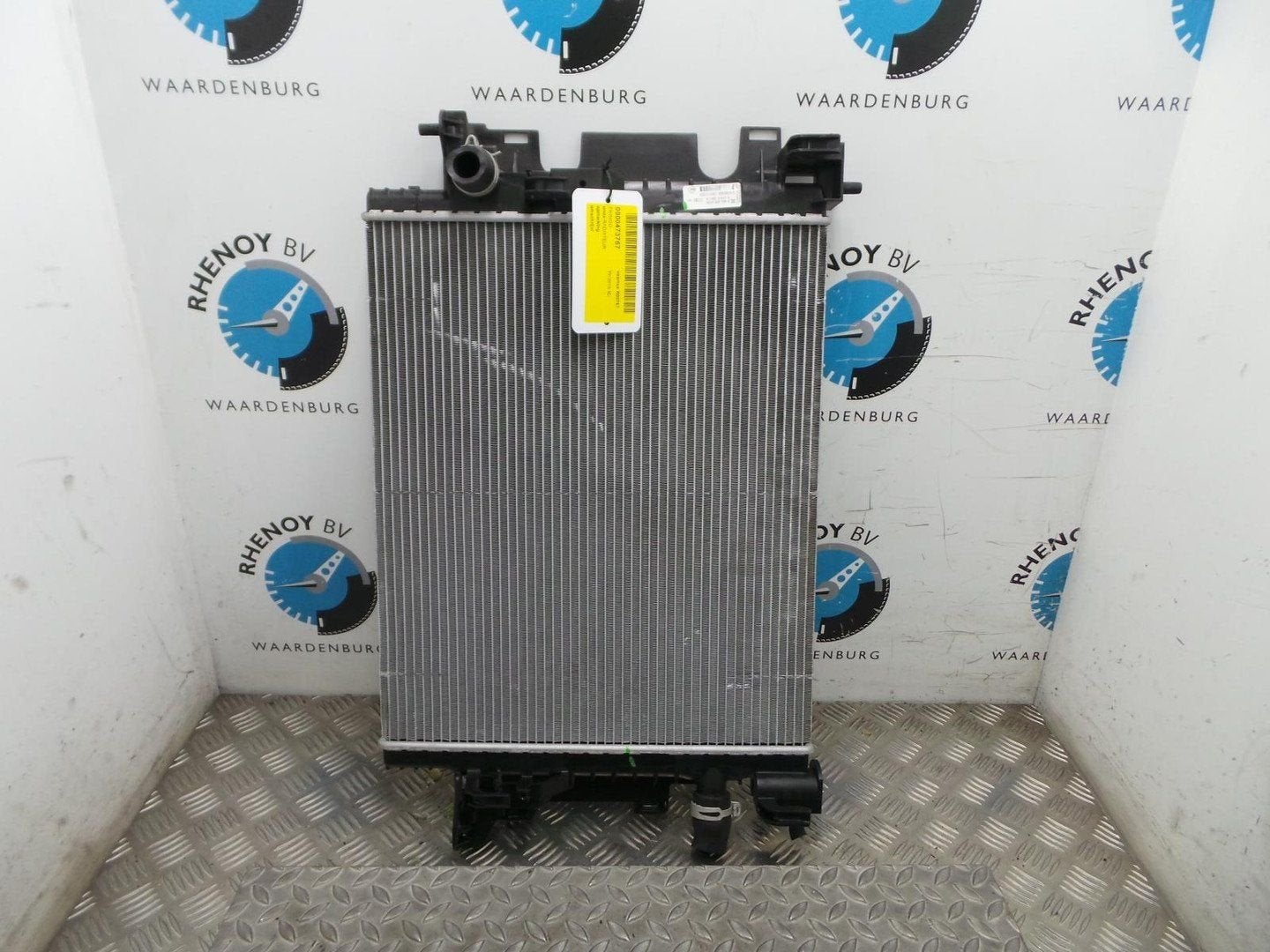 RENAULT TWINGO TCE90 RADIATEUR 2016, Ophalen of Verzenden, Gebruikt, ARN erkend