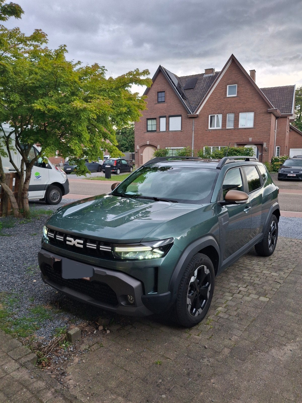 TOP WAGEN TE KOOP!!! MET NOG FABRIEKS GARANTIE!!!!, Automaat, Android Auto, Duster, 5 deurs