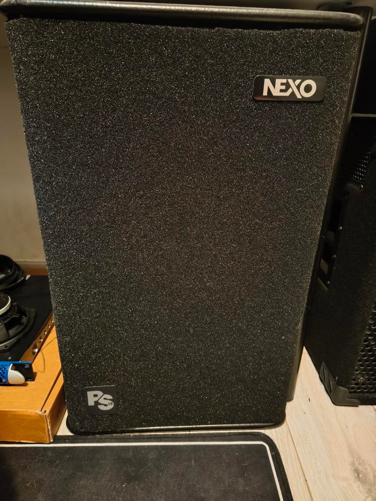 Sub Nexo PS15 Bass, Musique & Instruments, Amplis | Basse & Guitare
