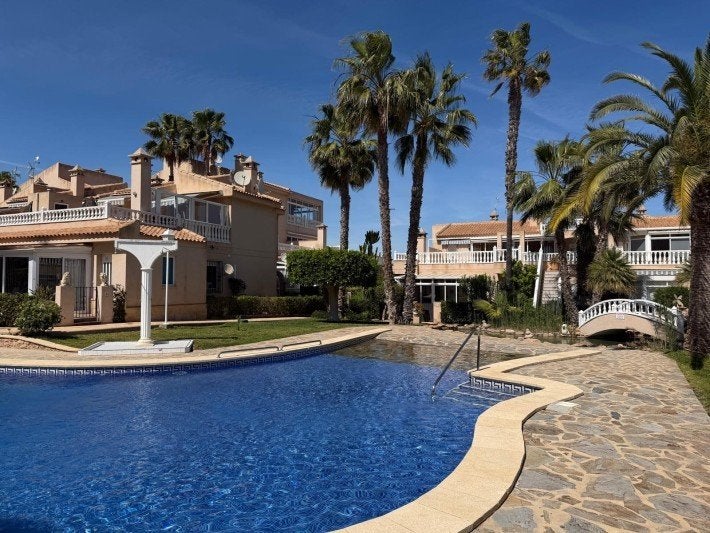 Fantastisch penthouse in Miraflores II, Immo, Étranger, Espagne, Maison d'habitation, Ville