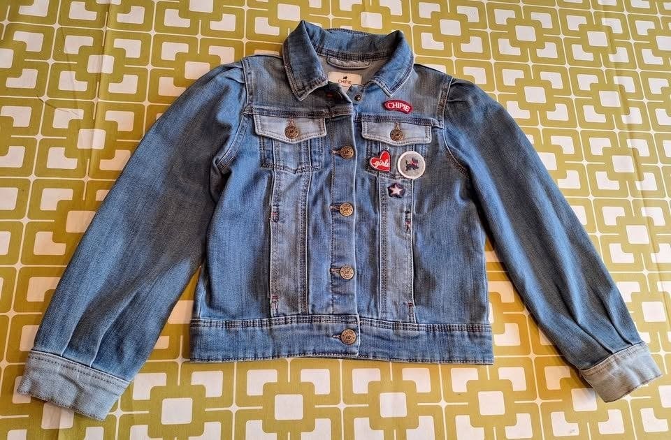 Jeansjas van Chipie maat 128 (8 jaar) in nieuwstaat, Meisje, Ophalen of Verzenden, Zo goed als nieuw, Chipie
