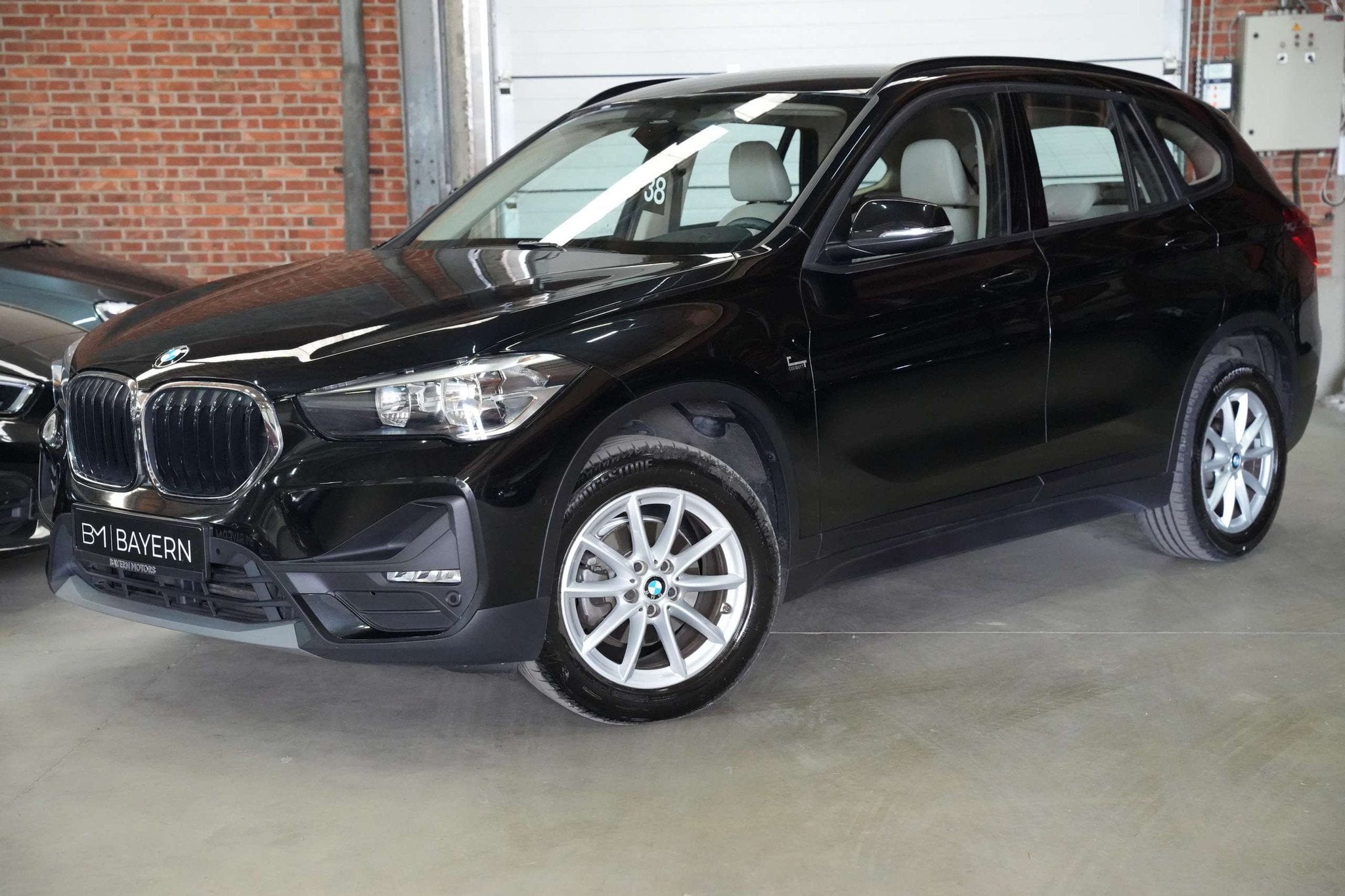 BMW X1 1.5 d sDrive16 Garantie EURO 6d Facelift, X1, Gebruikt, Leder, Bedrijf