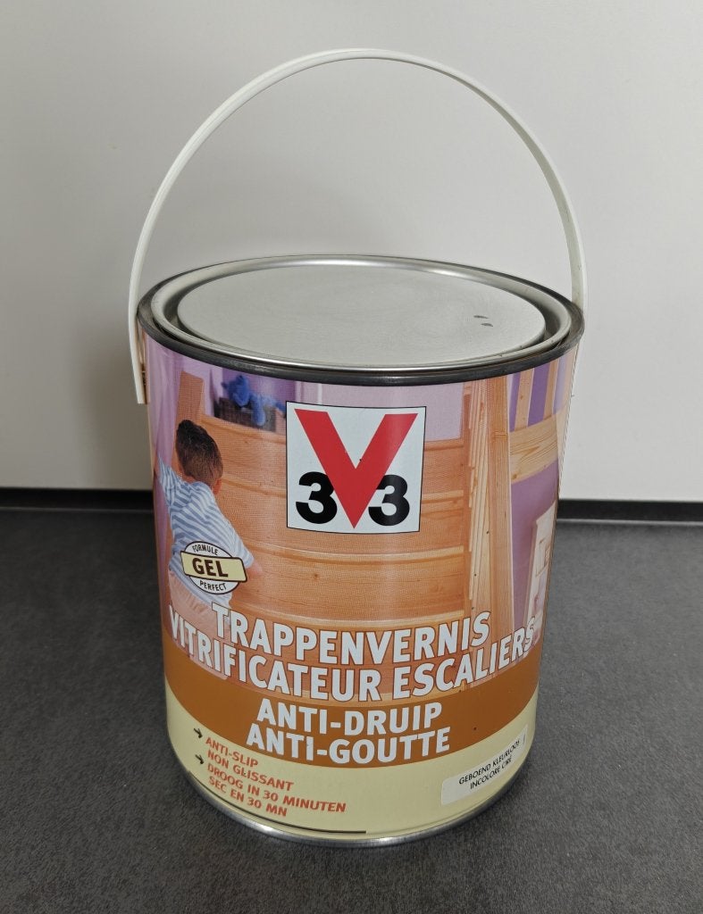 Nieuw: V33 Trappenvernis 2,5L Anti druip/slip kleurloos, Doe-het-zelf en Bouw, Verf, Beits en Lak, Ophalen, Overige kleuren, Nieuw
