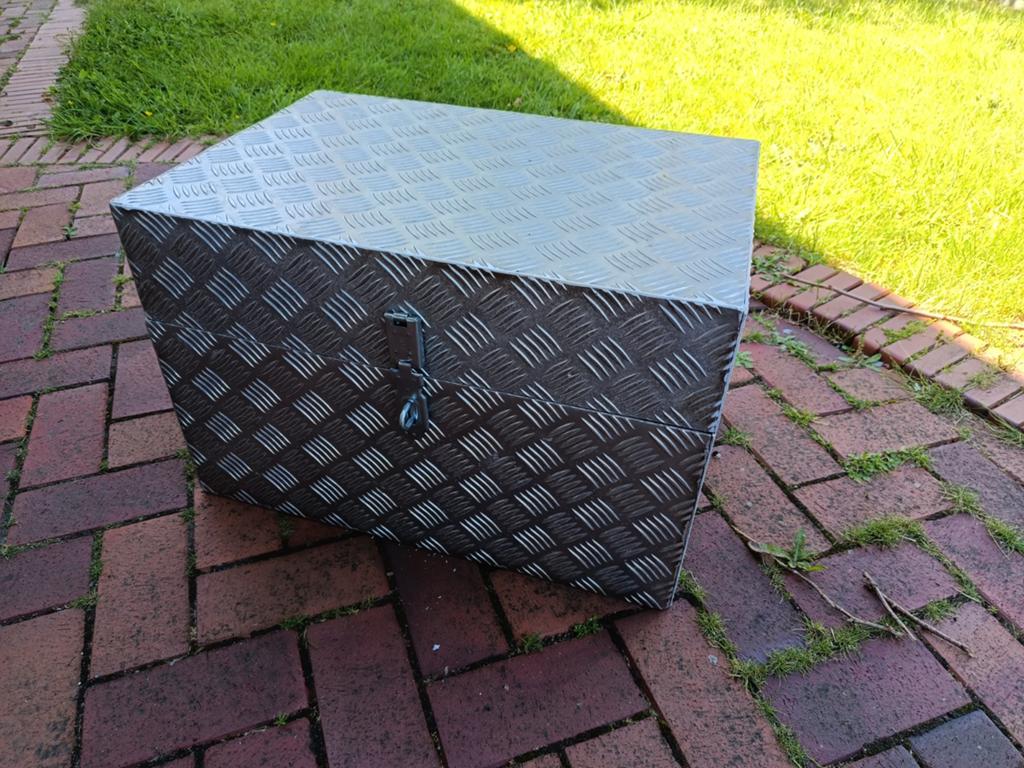 Traanplaat box aluminium, Doe-het-zelf en Bouw, Gereedschapskisten, Ophalen of Verzenden