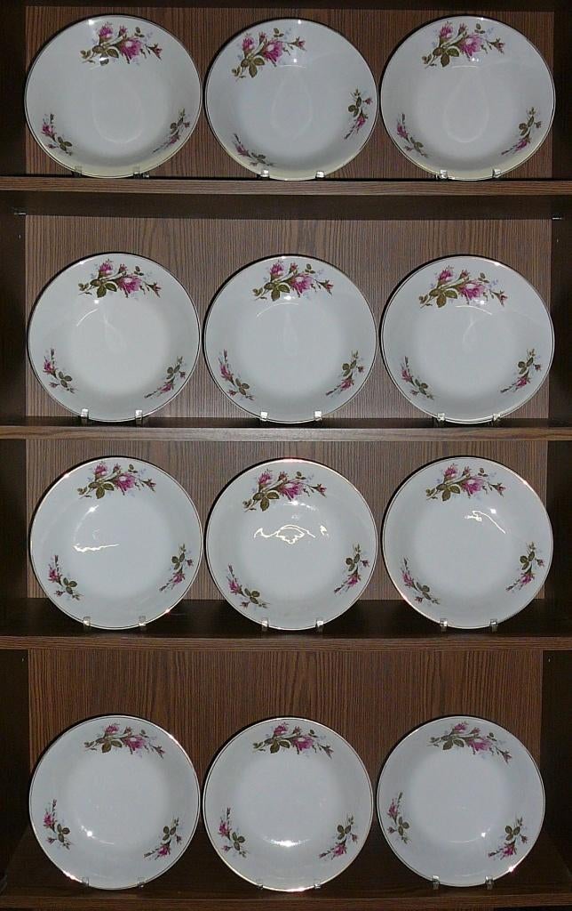 Eetservies CMIELOW (doos 6 en 7), Ophalen