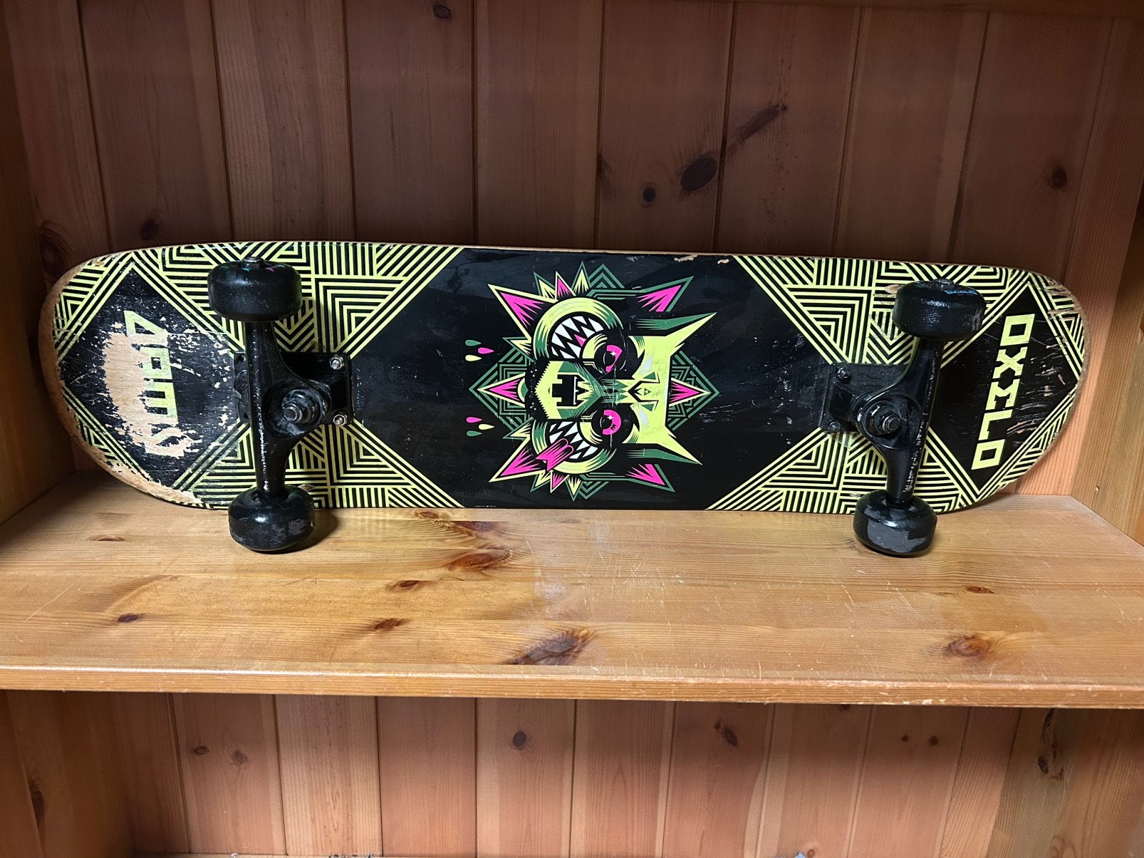 Oxelo Play 5 "Army" skateboard, Enlèvement, Utilisé, Skateboard