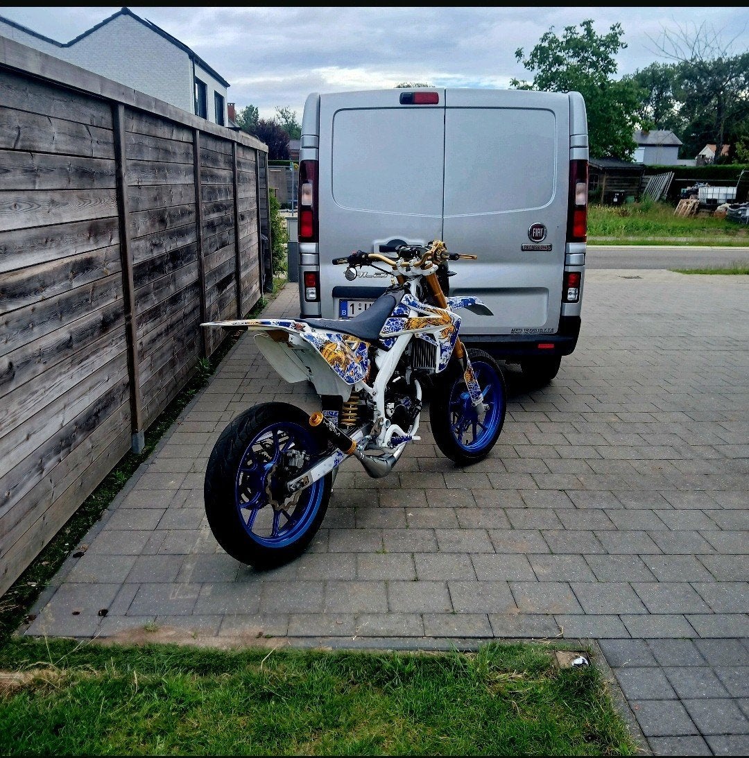 Rieju mrt 50 sm pro 74 top+dr50, mvt premium, Ophalen, 6 versnellingen, Gebruikt, 50 cc