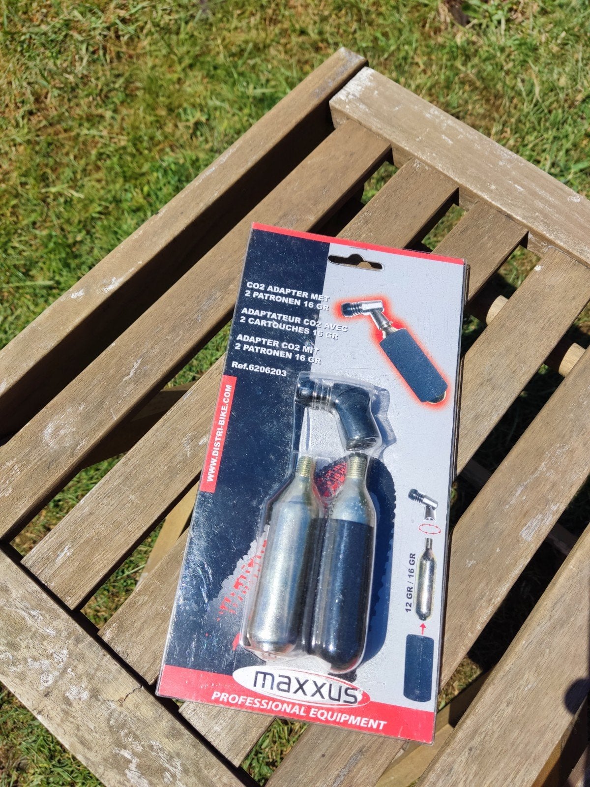Adaptateur CO2 avec 2 cartouches 16g, Enlèvement ou Envoi