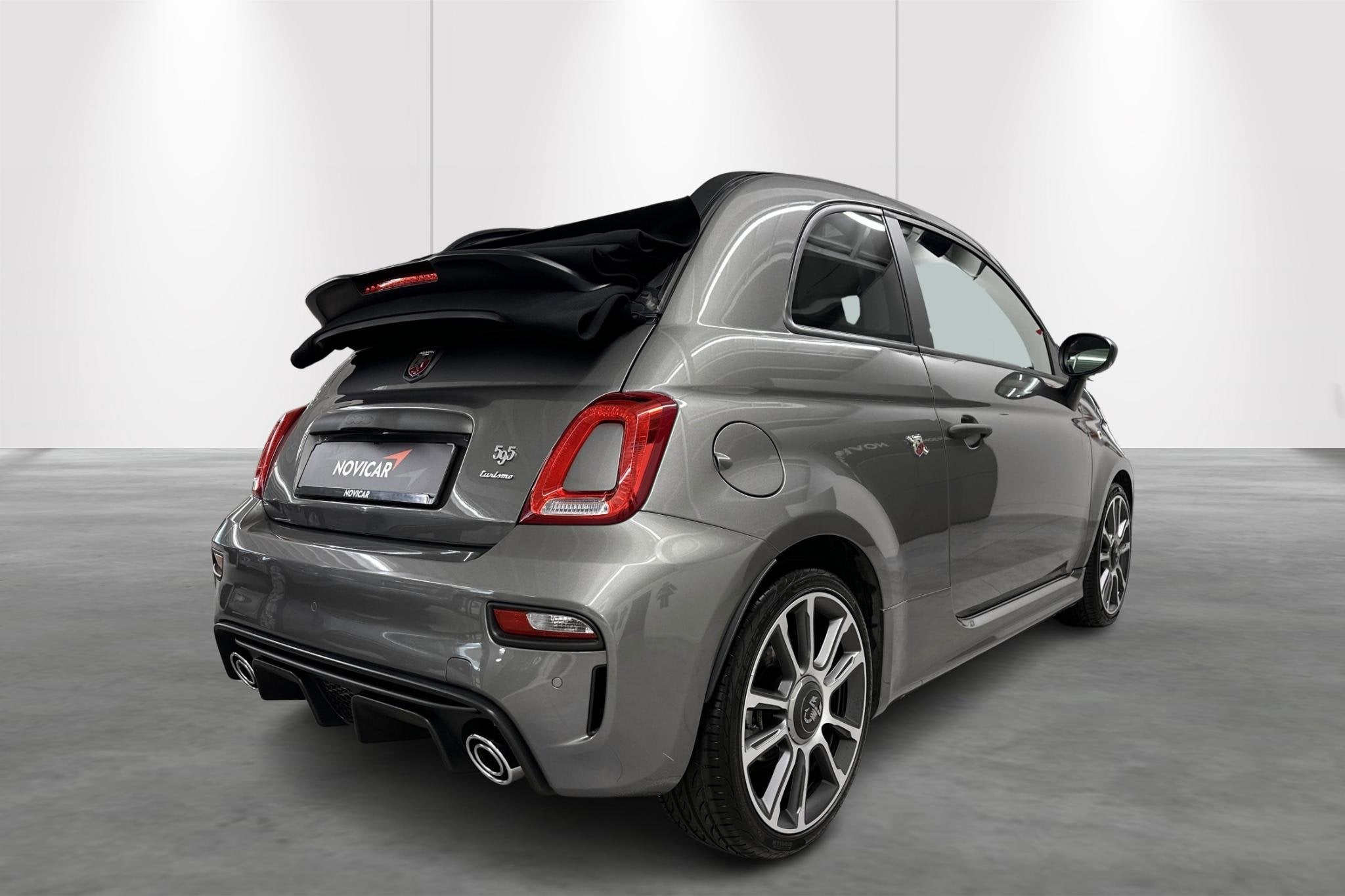 Abarth 500C 1.4 T-Jet 595 Turismo - CABRIO + SENSOREN + GPS, Autos, Abarth, Argent ou Gris, Achat, Cabriolet, 2 portes