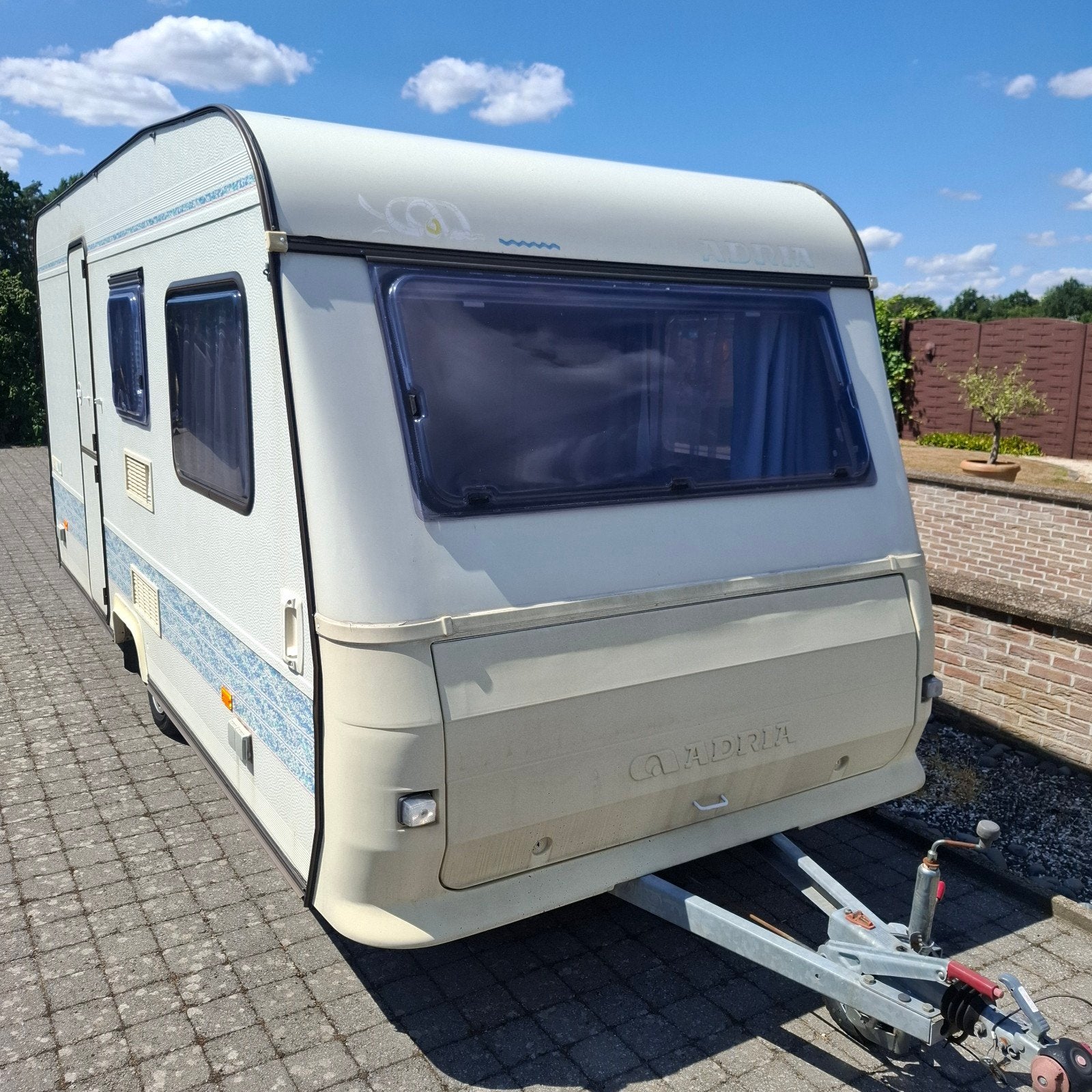 Caravan ADRIA, Particulier, Jusqu'à 4, Adria